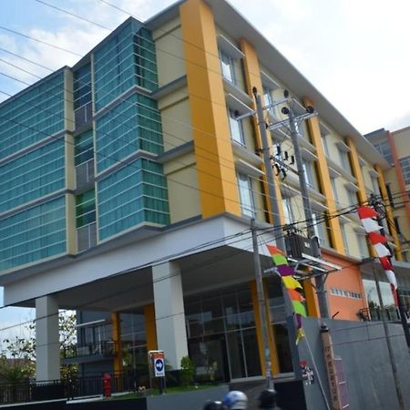 Edu Hostel Yogyakarta Luaran gambar