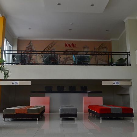 Edu Hostel Yogyakarta Luaran gambar
