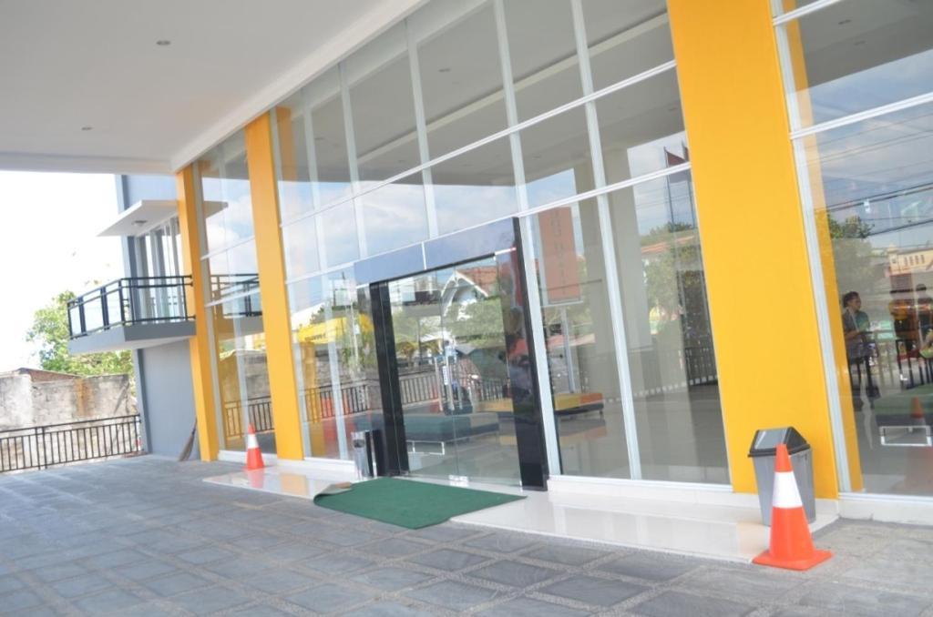 Edu Hostel Yogyakarta Luaran gambar